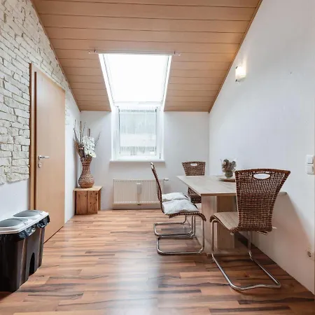 Tatil Evi Modern Holiday In With Garden Pinsdorf