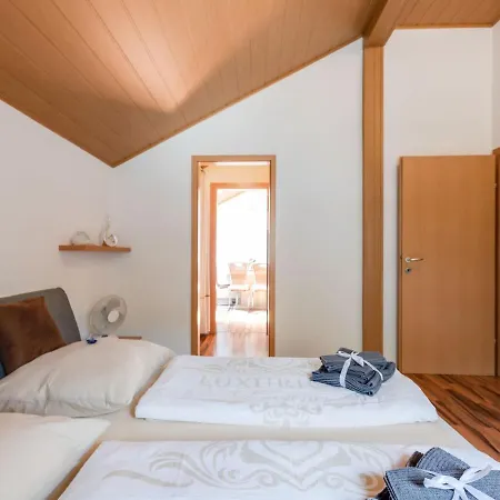 Modern Holiday In With Garden Tatil Evi *